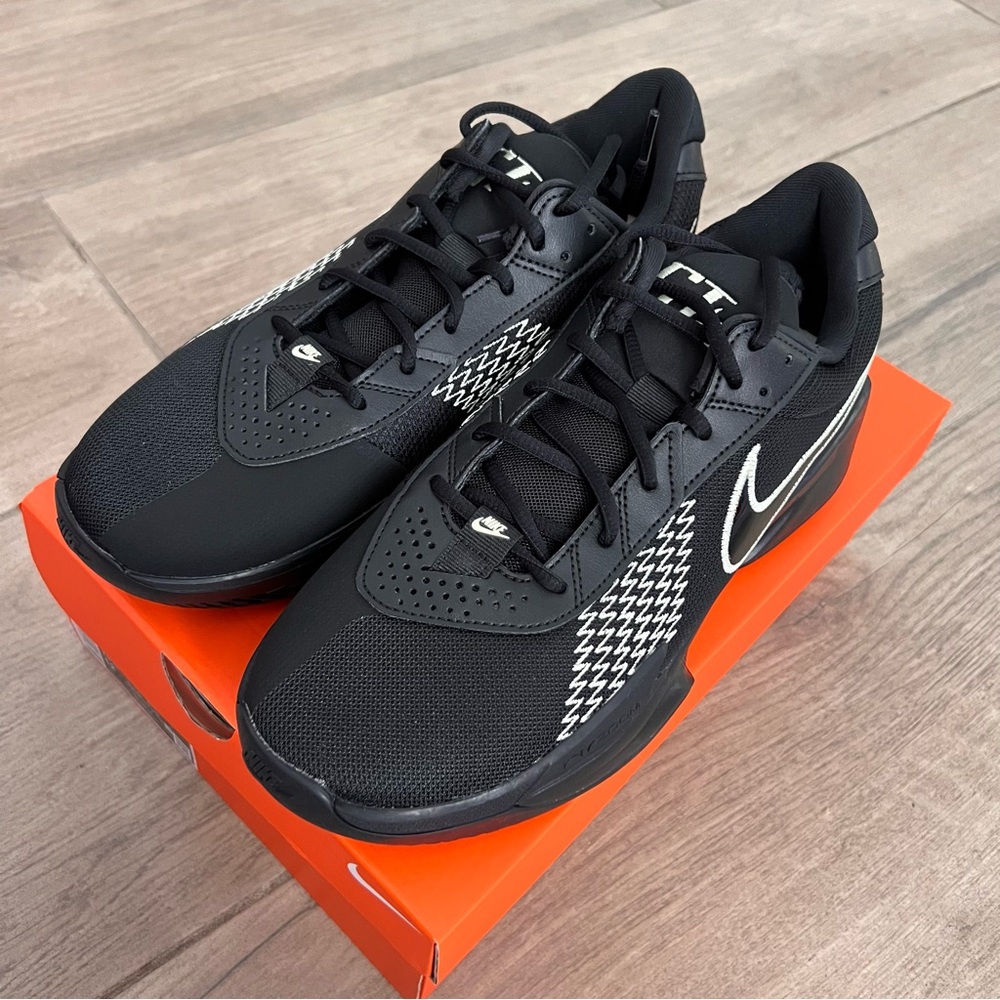 Nike G.T. Cut Academy （ box without lid )